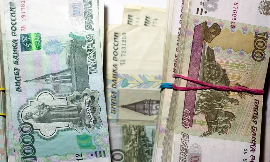 Най-голямата банка в Русия отчете близо 80% срив на печалбите си заради санкциите - Tribune.bg