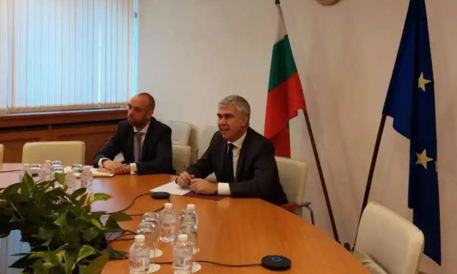 Малинов: България ще помага за възстановяване на електроенергийната система на Украйна - Tribune.bg