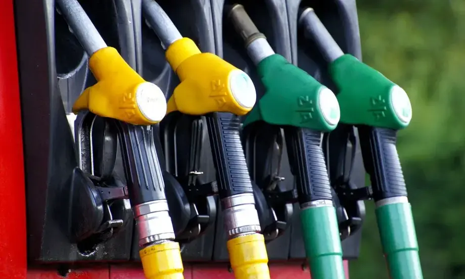 Скок в цените на горивата: Дизелът е поскъпнал с близо 10 стотинки - Tribune.bg
