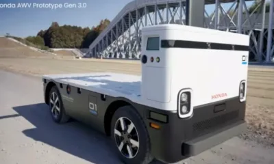 Honda показа робот-автомобил за пренос на товари (Видео)