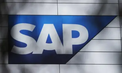 И SAP се ориентира към ИИ, преструкторира 8000 работни места