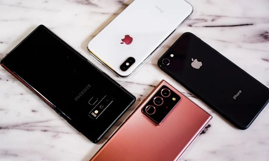 ЕС иска обяснения от Apple, Google, Snapchat и YouTube за защитата на децата в интернет - Tribune.bg