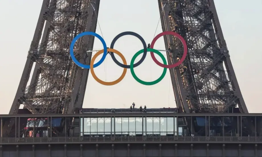 Париж се подготвя за Олимпийските игри (СНИМКИ) - Tribune.bg