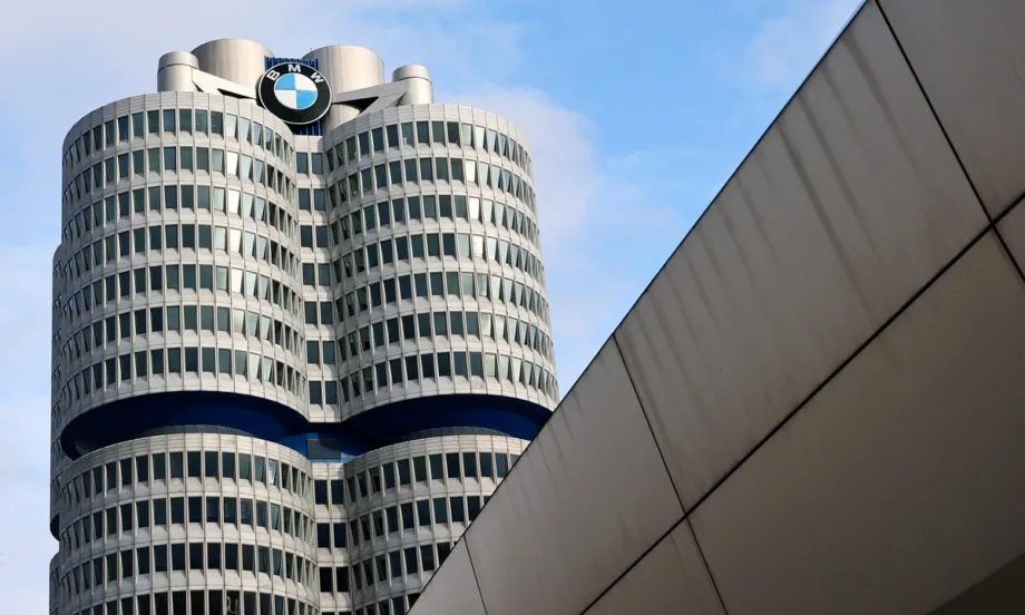 BMW отчете спад на нетната печалба за 2025 г. на фона на рекорден брой продадени електромобила - Tribune.bg