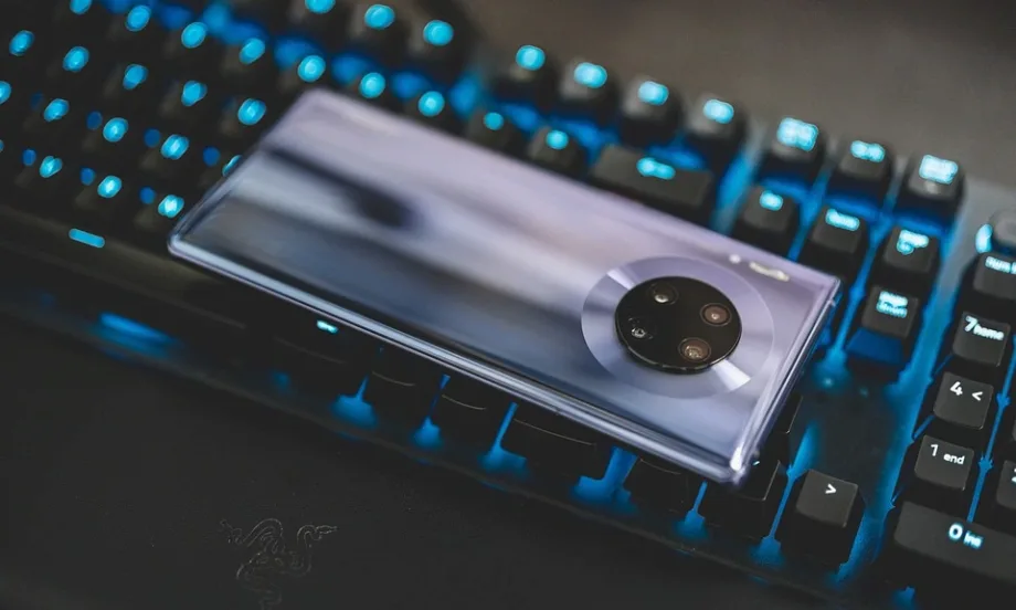 Huawei може окончателно да излезе от Русия - Tribune.bg