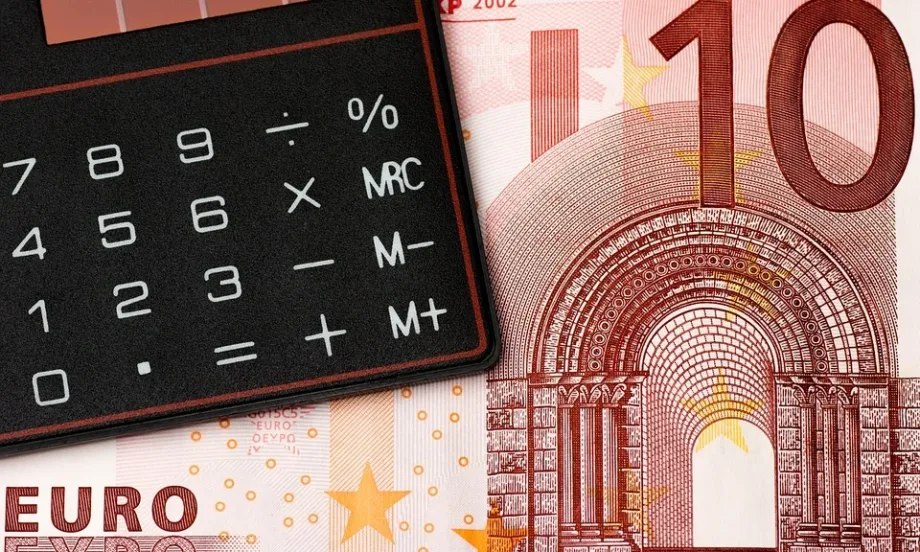 Еврото продължава ръста си спрямо долара - Tribune.bg