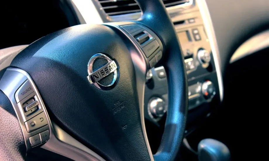 Nissan изтегля над 800 000 автомобила - дефект на ключовете може да изгаси двигателя по време на движение - Tribune.bg