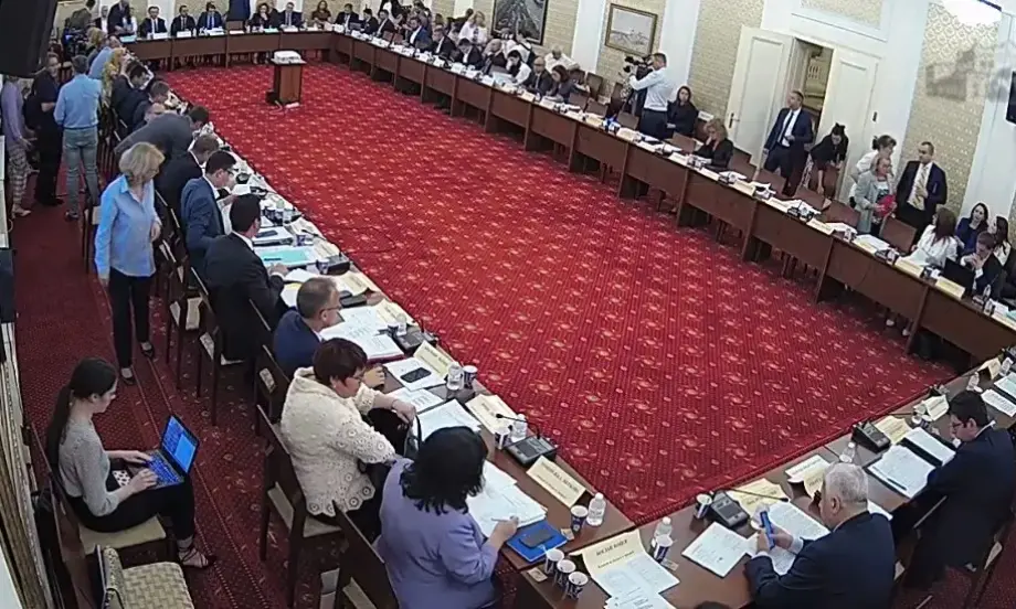 Три комисии в НС обсъждат Бюджет 2023 - Tribune.bg