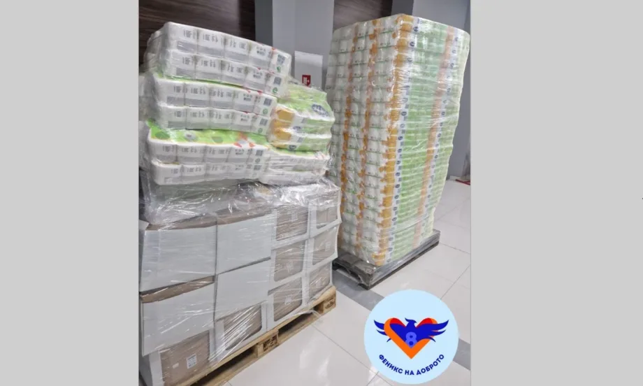 Феникс на доброто и 8888.bg подмогнаха каузата за Великденски обяд на пенсионери - Tribune.bg