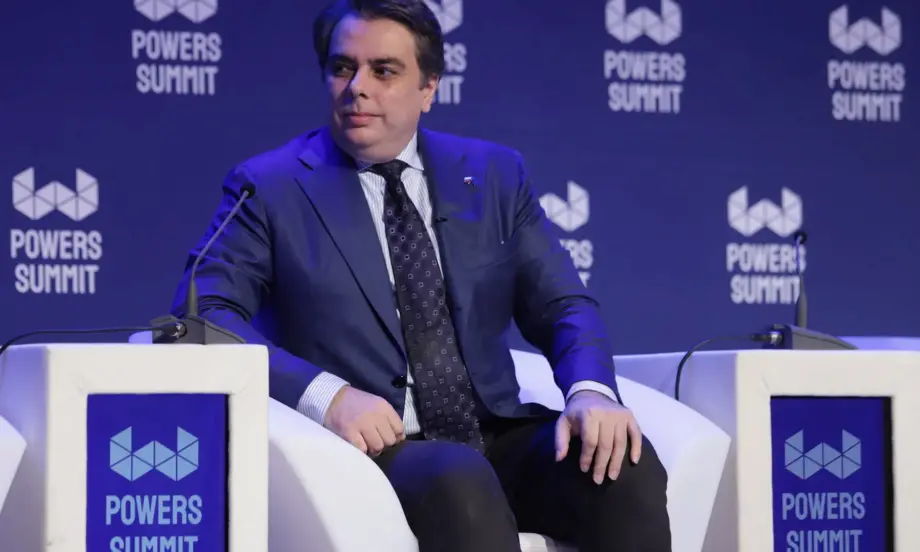 Василев призна, че се преговаря как да влезем в Еврозоната без да отговаряме на критерия за инфлация - Tribune.bg