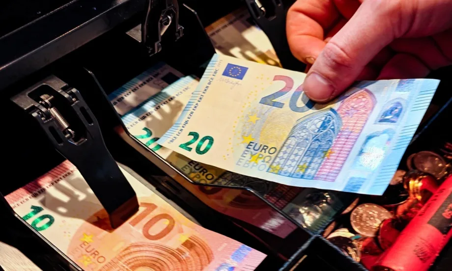 МВФ за пътя на страната ни от 1996 г. до приемане на еврото: България постигна трудно извоювана победа - Tribune.bg