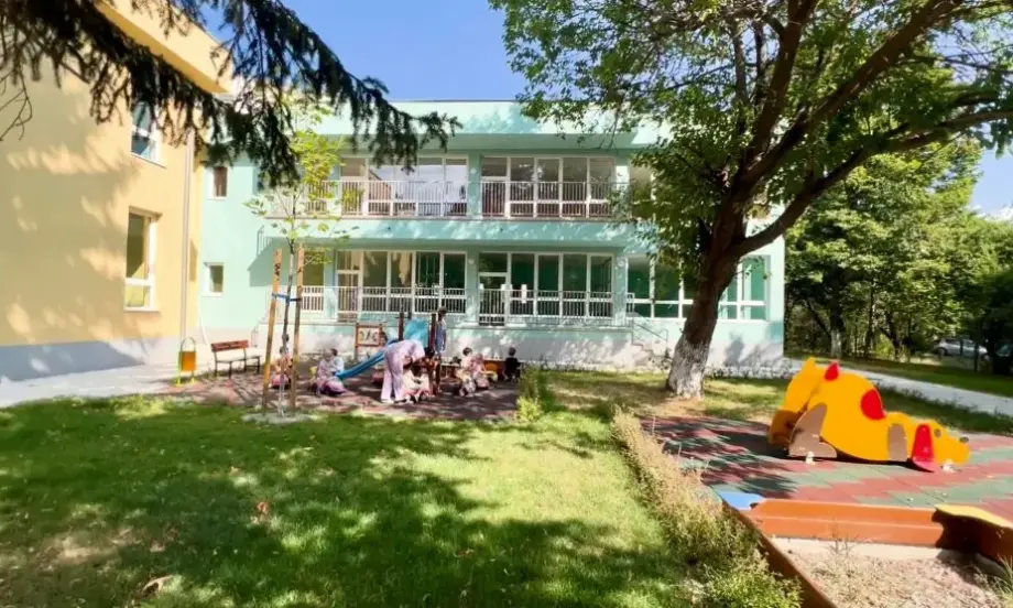 Отпускат близо 800 000 лв. компенсации за деца без място в детска градина - Tribune.bg