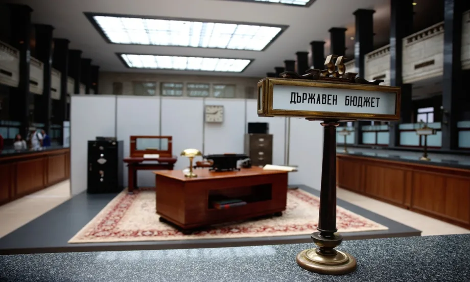 Когато бюджетът не е приет навреме: Ето какви са процедурите, практиката и историческите случаи в България - Tribune.bg