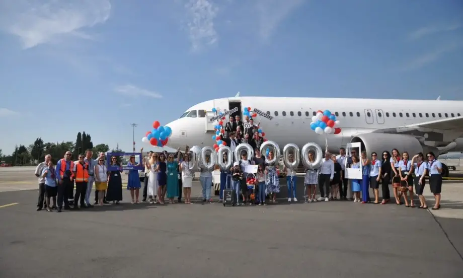 Летище Бургас посрещна своя едномилионен пътник за 2023 г. - Tribune.bg