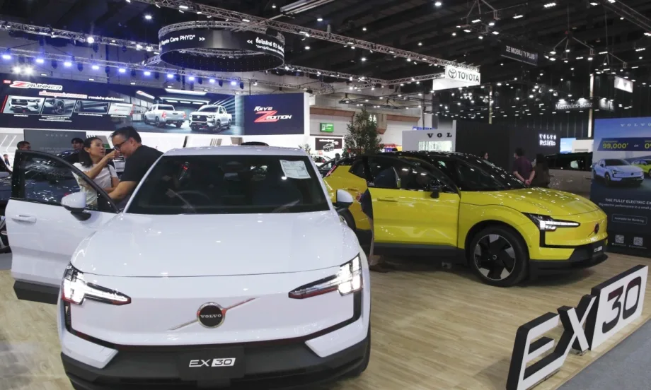 Volvo изтегля от пазара в САЩ над 400 000 автомобила - Tribune.bg