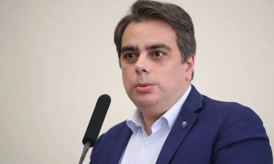 Асен Василев: С инфлацията сме извън параметъра за еврозоната, но разликата с ЕС се свива - Tribune.bg