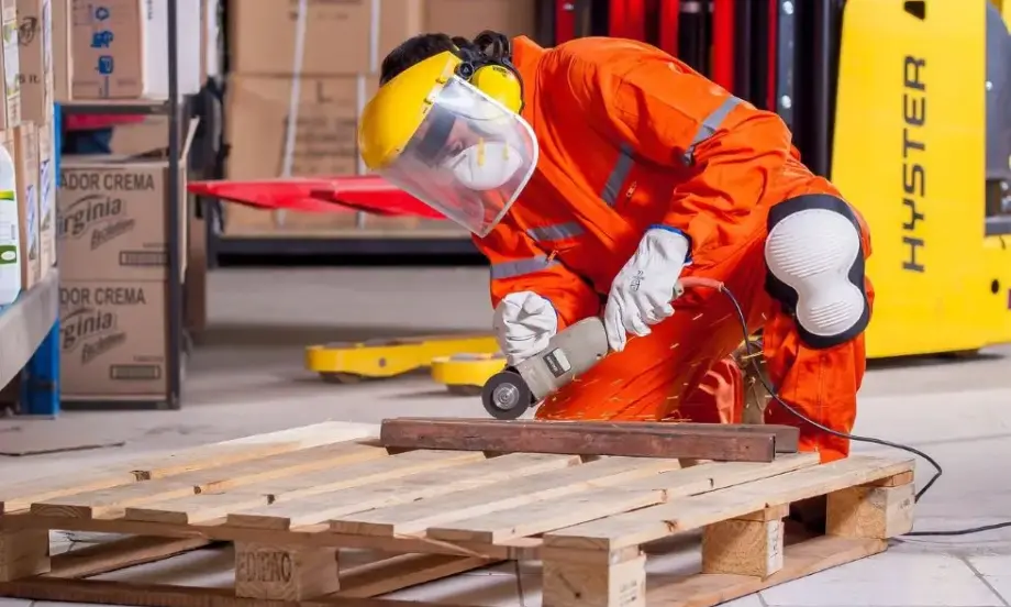 Тревожен сигнал: Промишлените поръчки в Германия са намалели с 11,3% през януари - Tribune.bg