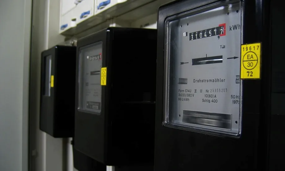Предложение: Две тарифи за тока за битовите потребители - Tribune.bg