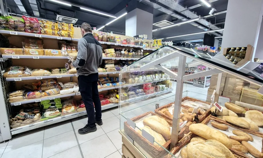 БНБ: Частното потребление ускорява икономическата активност в България - Tribune.bg