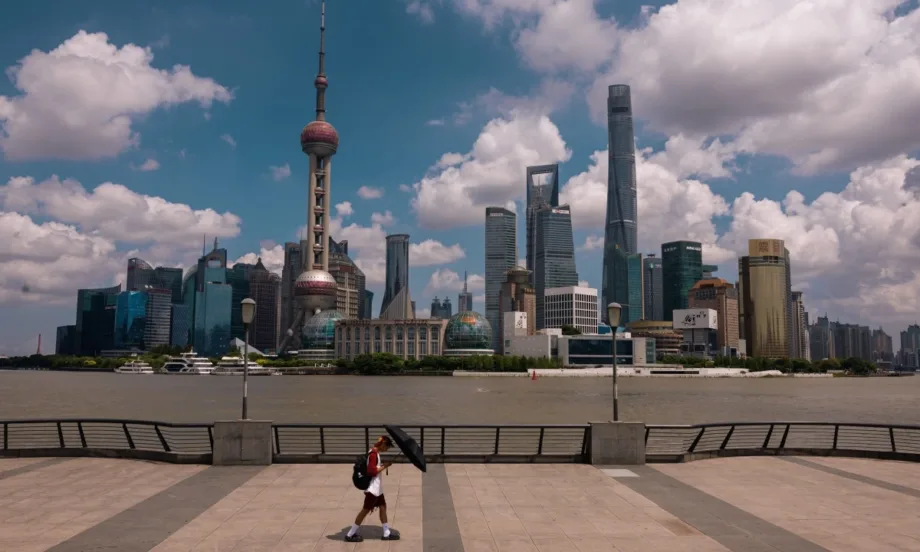 Уолстрийт Джърнал: Пробойните в икономиката на Китай - Tribune.bg