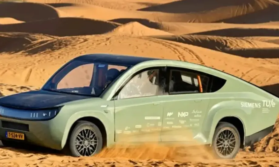 Иновативно: Тестваха в пустинята първият в света офроуд соларен автомобил - Tribune.bg