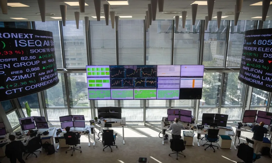 Европейските фондови пазари стартираха търговията предимно на зелена територия - Tribune.bg