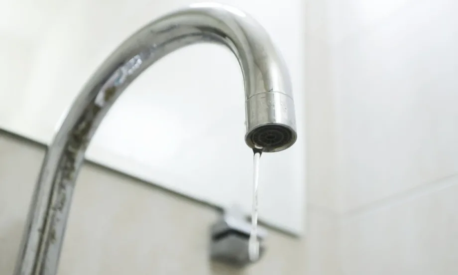 Цената на водата: МРРБ с важно решение за ВиК услугите от 1 януари - Tribune.bg