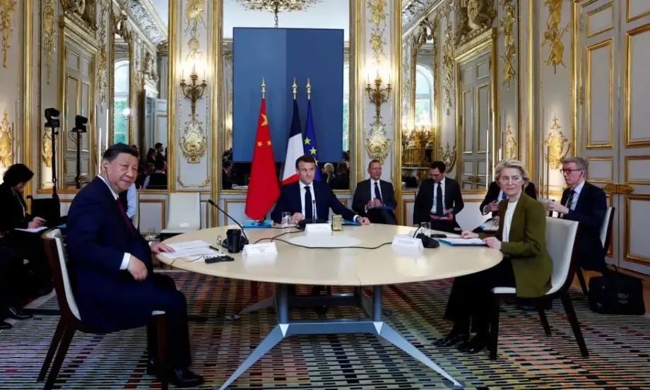 Си Дзинпин в Париж: ЕС призова за справедливи търговски правила между Европа и Китай (СНИМКИ) - Tribune.bg