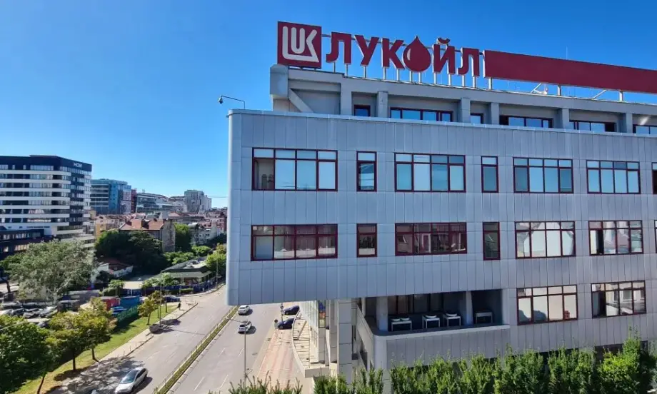 13 250 631 лева е дължимата от Лукойл Нефтохим вноска за януари - Tribune.bg