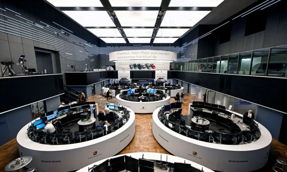 В очкване на финансовите данни от Nvidia: Европейските борси стартираха търговията с леки спадове - Tribune.bg