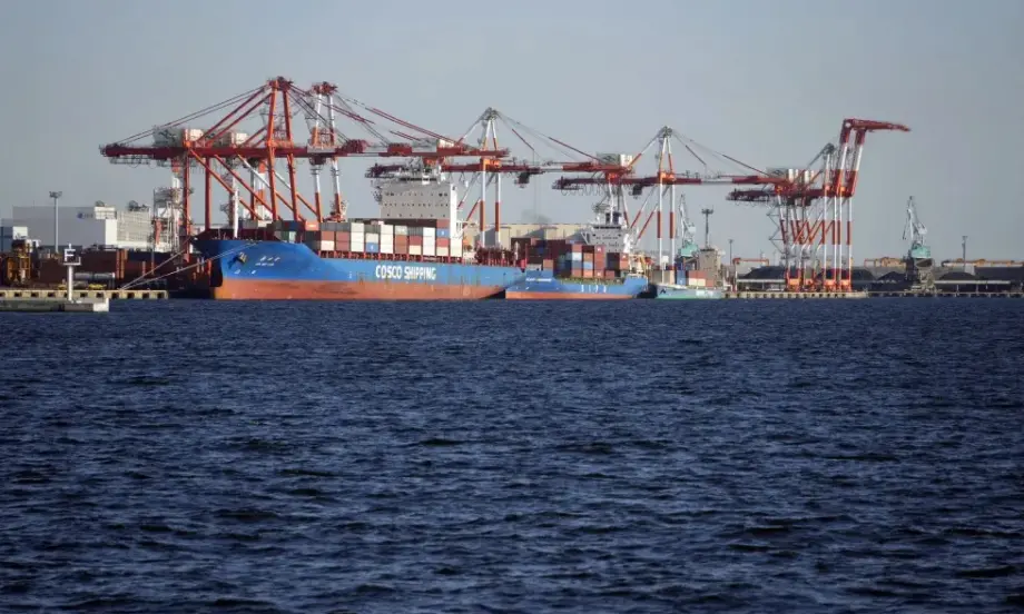 Най-големите японски корабни компании преустановяват плаванията в Червено море - Tribune.bg