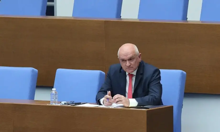 Димитър Главчев: Няма да има драстично увеличение на тока - Tribune.bg