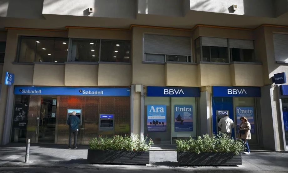 Испанският банков гигант BBVA претърпя неуспех в опита си за поглъщането на Sabadell - Tribune.bg