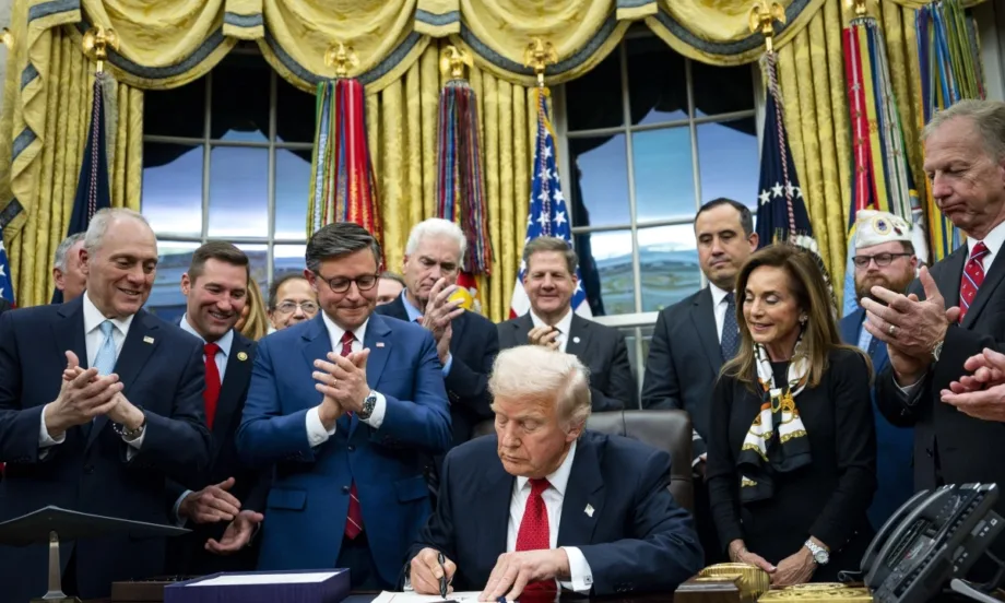 Окончателно: Край на бюджетната парализа в САЩ - Tribune.bg