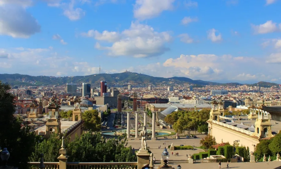 Продажбите на жилища в Испания бележат ръст от над 10% през 2025 г. - Tribune.bg