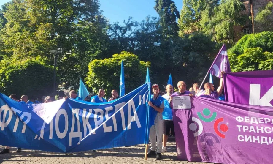 Над 3100 санкции за трудови нарушения, синдикатите настояват за ръст на доходите - Tribune.bg