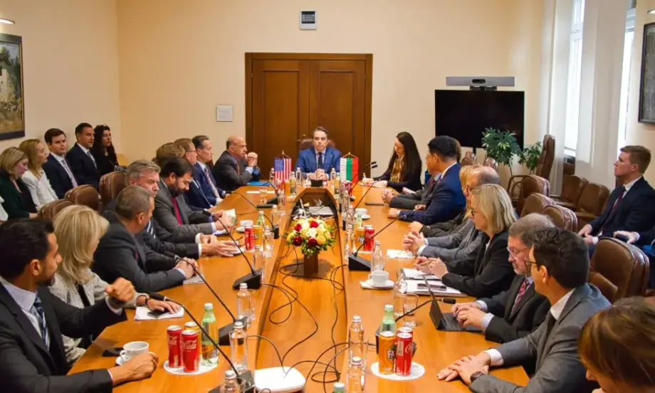 Асен Василев се срещна с представители на американския бизнес - Tribune.bg