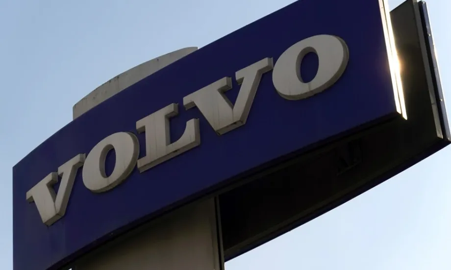 Volvo с11% спад в продажбите за април - Tribune.bg