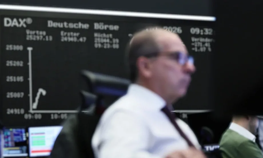 Основните фондови индекси в Европа стартираха петъчната търговия с повишения - Tribune.bg