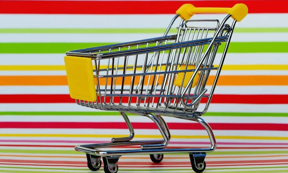 Ще посрещнем Великден с по-скъпи агнешко месо, яйца и козунаци - Tribune.bg