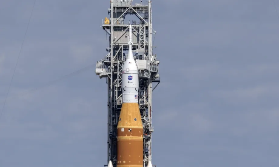 След тестове: НАСА отлага мисията до Луната за март - Tribune.bg