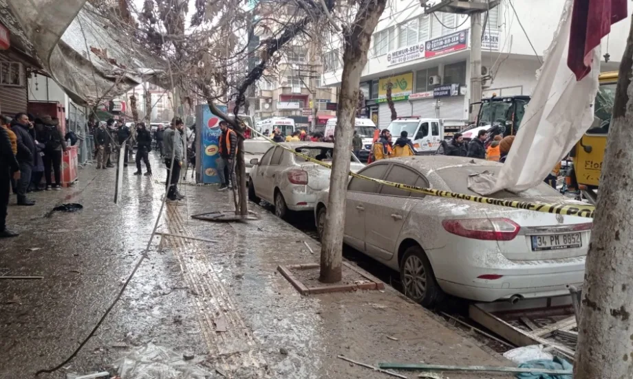 След земетресението от 7,8 в Турция: Увреден е газопровод, без щети по петролопроводите и новостроящата се АЕЦ - Tribune.bg