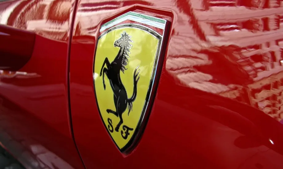 Новите модели на Ferrari ще са с дисплеи на Samsung - Tribune.bg