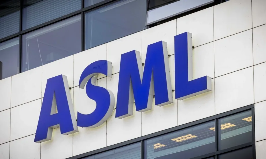 Нидерландската ASML прогнозира спад в продажбите в Китай през 2026 г. - Tribune.bg