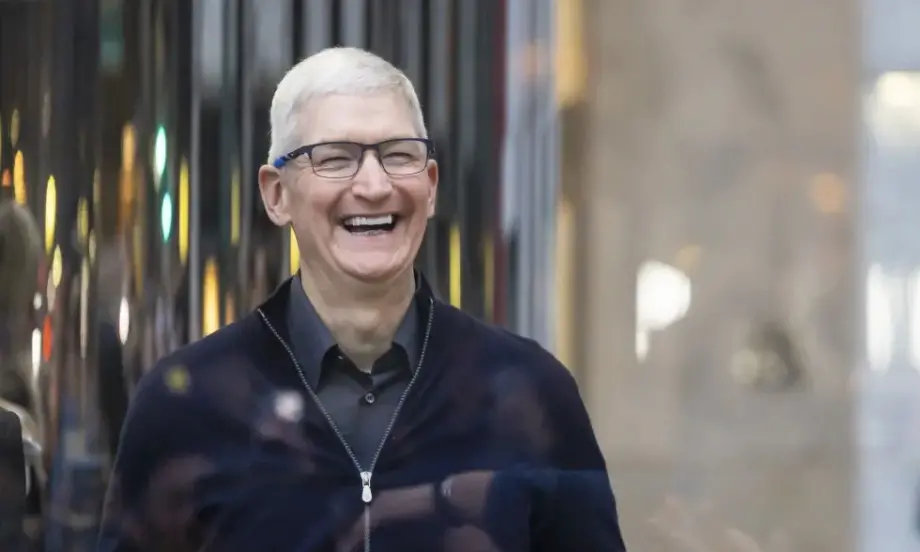 След спад в продажбите в Китай: Изпълнителният директор на Apple лично ще открие нов магазин в Шанхай - Tribune.bg