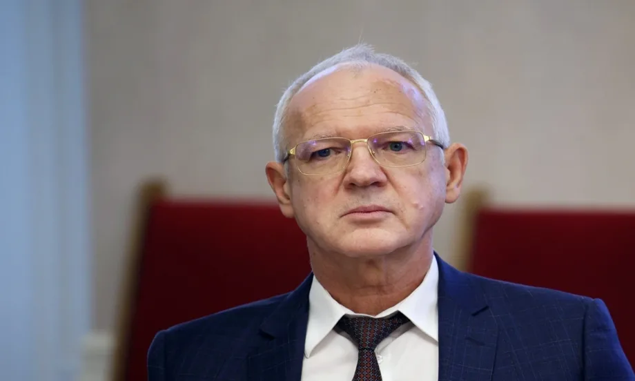 Велев, АИКБ: Напрежението срещу Бюджет 2026, работодателски организации призовават към протест - Tribune.bg