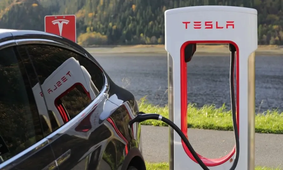 Преизпълнение на плана - Германският завод на Tesla произвежда 4000 електромобила седмично - Tribune.bg