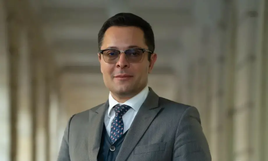 Пулев: Държавата няма да спре да функционира след 10 юни - риск от спиране на плащанията няма - Tribune.bg