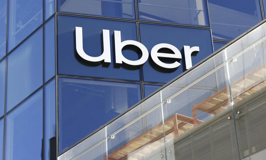 Uber се насочва към роботакситата: Платформата внедрява десетки хиляди самоуправляеми коли - Tribune.bg