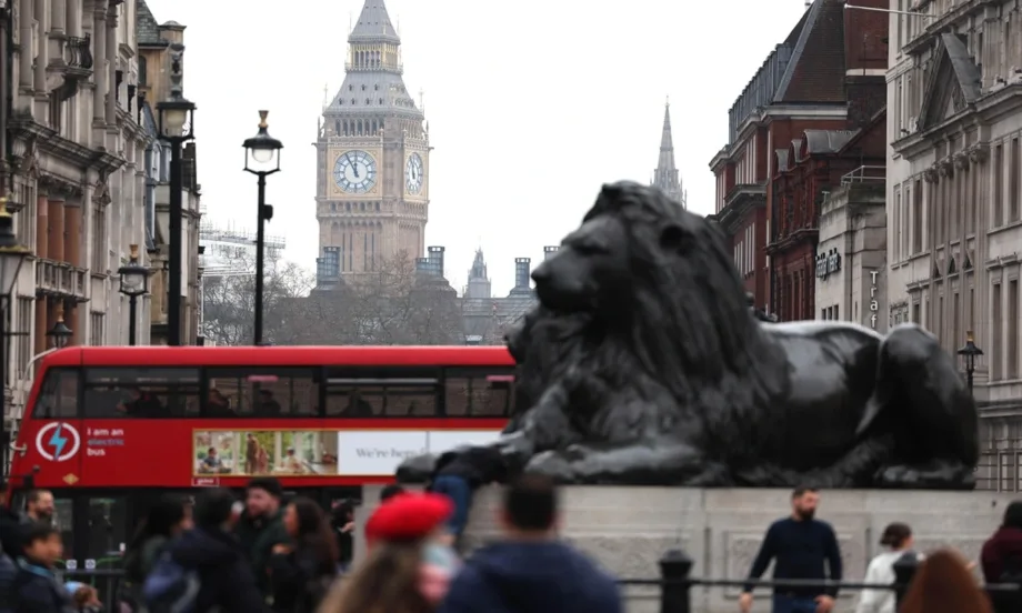 За по-малко от месец цените на жилищата в Обединеното кралство са скочили с рекордните близо 3% - Tribune.bg